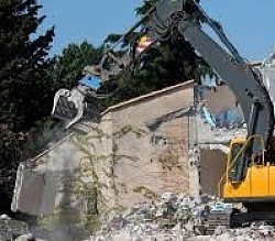 Demolition dune maison a Bordeaux